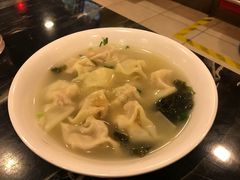 虾肉小馄饨-王家沙点心店(南京西路总店)