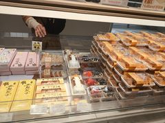-好利来(东四店)