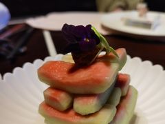 梅渍芭乐-杭州西子湖四季酒店·金沙厅