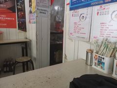 -咱家王新国把子肉(县东巷店)