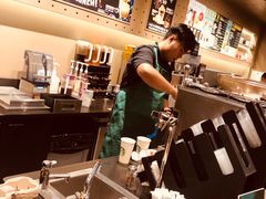 -星巴克(北京广渠门名敦道店)