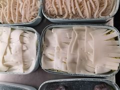 -佰人王串串香火锅(洋珠巷店)