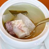 在赛车比赛现场吃美食！！！