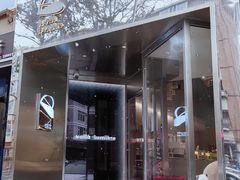 -光作面包Voila Lumiere(中山店)