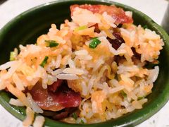 腊肠煲仔饭-润园四季椰子鸡火锅(海上世界店)