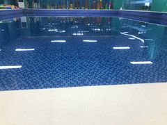 -Swim斯卫姆国际儿童游泳中心(红博中央公园店)