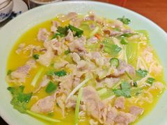 酸汤肥牛卷-鱼食饭稻·苏浙土菜17年老馆子(平江路店)