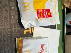 -麦当劳(银泰城店)