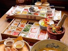 -芸南道·过桥米线(昆明老街旗舰店)