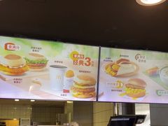 -麦当劳(健德桥得来速店)