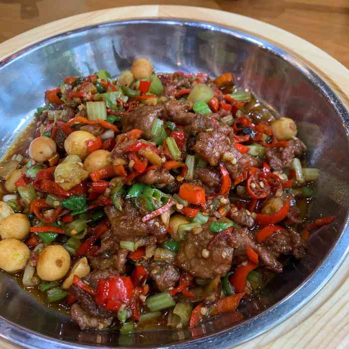 西湖李家黄牛庄-"[薄荷]环境:江西民风淳朴,有一种大锅.