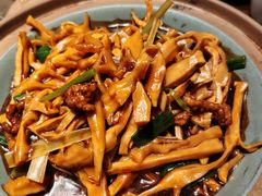 -吕氏焗小鲜•花园餐厅(八大关店)