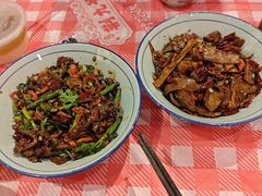 -荆九爷爆炒桥头三嫩(云南北路店)