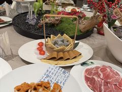 -小天鹅火锅·一线江景洪鼎旗舰店(洪崖洞店)