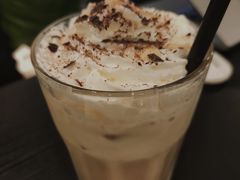 -灵意咖啡·西班牙美食(汕头金平万达广场店)