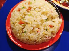 -马路边边串串香(延庆环球新意广场店)