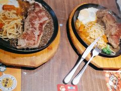 -豪享来牛排(人民店)