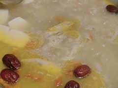 -光头药膳鸡(莱茵小镇店)