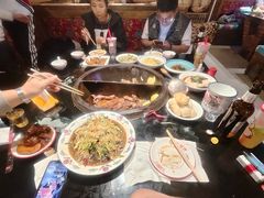 -鱼窝棚柴火铁锅炖(富山屯店)