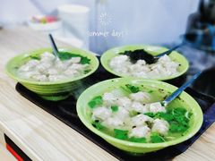 -石门侯·石门馄饨侯(革新北街店)