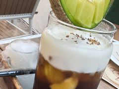-Mark&Mars Restaurant
