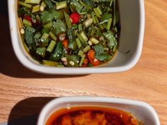 -一朵菌·野生菌探索家火锅(南亚店)