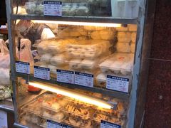 -白玉兰食品(汇联商厦店)