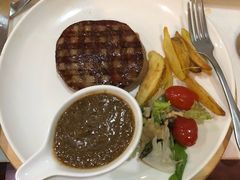 -斗牛士牛排餐厅(嘉里汇店)