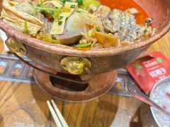 -成都你六姐·牛肉冒菜(上海环宇荟店)