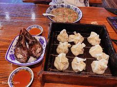 -张家巷美食(南浔店)