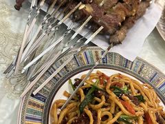 -欧提汗·新疆餐厅·清真(银都路店)