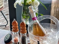 -MONICH牛排融合餐厅(和义大道购物中心店)