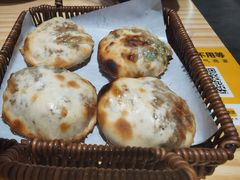 -爬山街·衢州烤饼小卖铺(高新万达店)