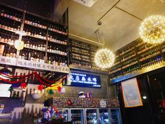 -阿拉道世界精酿啤酒坊(逸翠·尚府店)