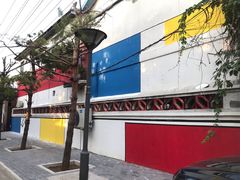 -草场地艺术区
