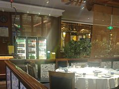 -八府香鸭·啫啫煲(华山路店)