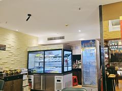 -天成·潮州牛肉脆肉鱼生蚝自助火锅