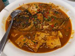 乾隆鱼头烧豆腐-乾隆美食·本帮菜(黄河路店)