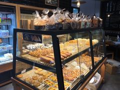 面包甜点陈列柜-津乐园(营口道店)