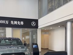 -天津波士信达奔驰4S店(卫津南路店)