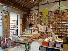-猫的天空之城概念书店(苏州平江店)