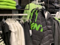 -Champion(武汉国际广场店)