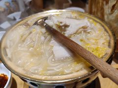 -关东小磨东北菜(上海长风大悦城店)