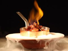 -台上设计餐厅(歌华大厦店)