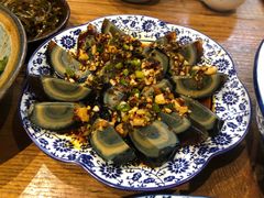 -富正毅三下锅·湘西韵味(天门山索道店)