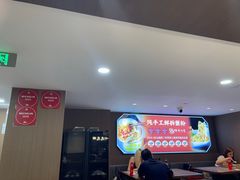 -莱莱小笼·乔艾