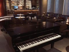 -wineapp葡萄酒餐吧(外滩金融中心店)