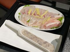 鲜虾滑-野迹·石橄榄鸡·烧烤(新洲店)