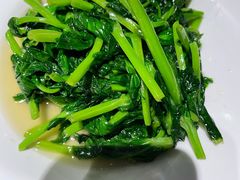 豌豆尖-香融府·烤鸭·家常菜(花乡奥莱店)