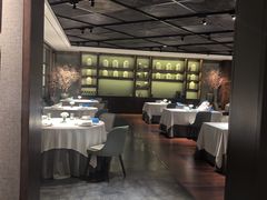 -荣轩(新荣记环球金融中心店)